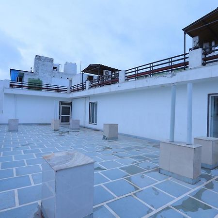 Hotel Stanley By Foxi Group- Near Delhi International Airport นิวเดลี ภายนอก รูปภาพ