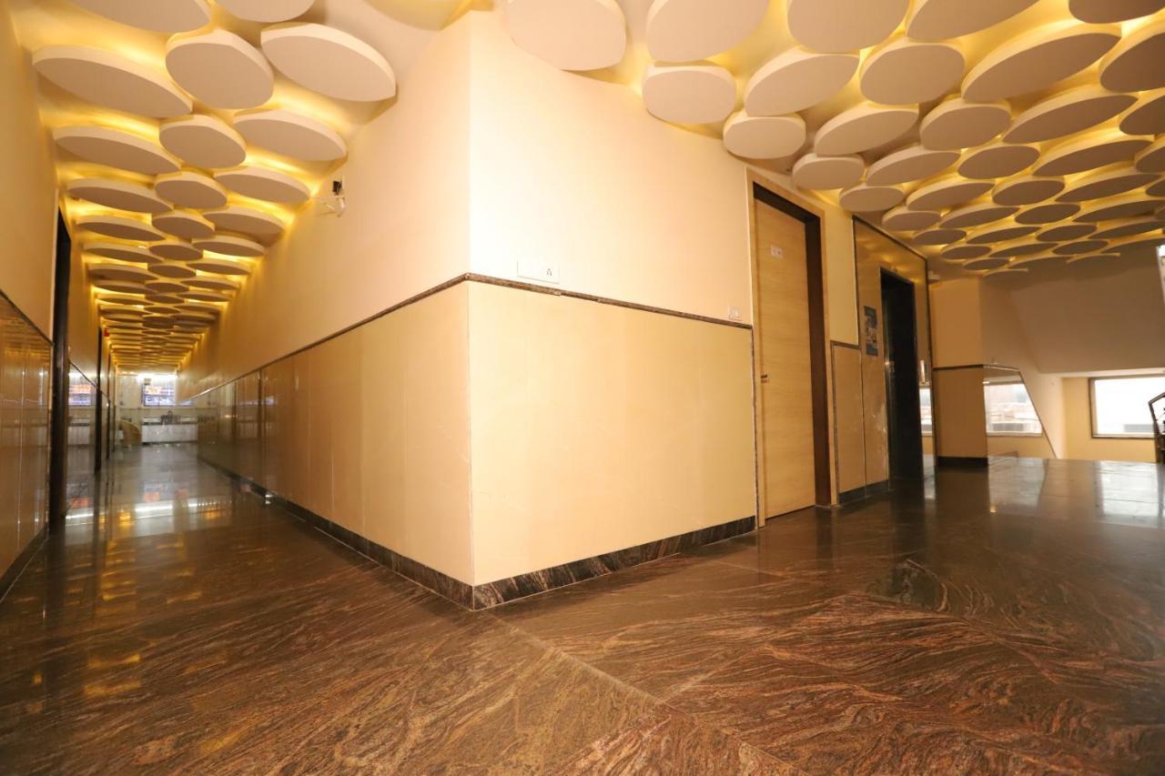 Hotel Stanley By Foxi Group- Near Delhi International Airport นิวเดลี ภายนอก รูปภาพ