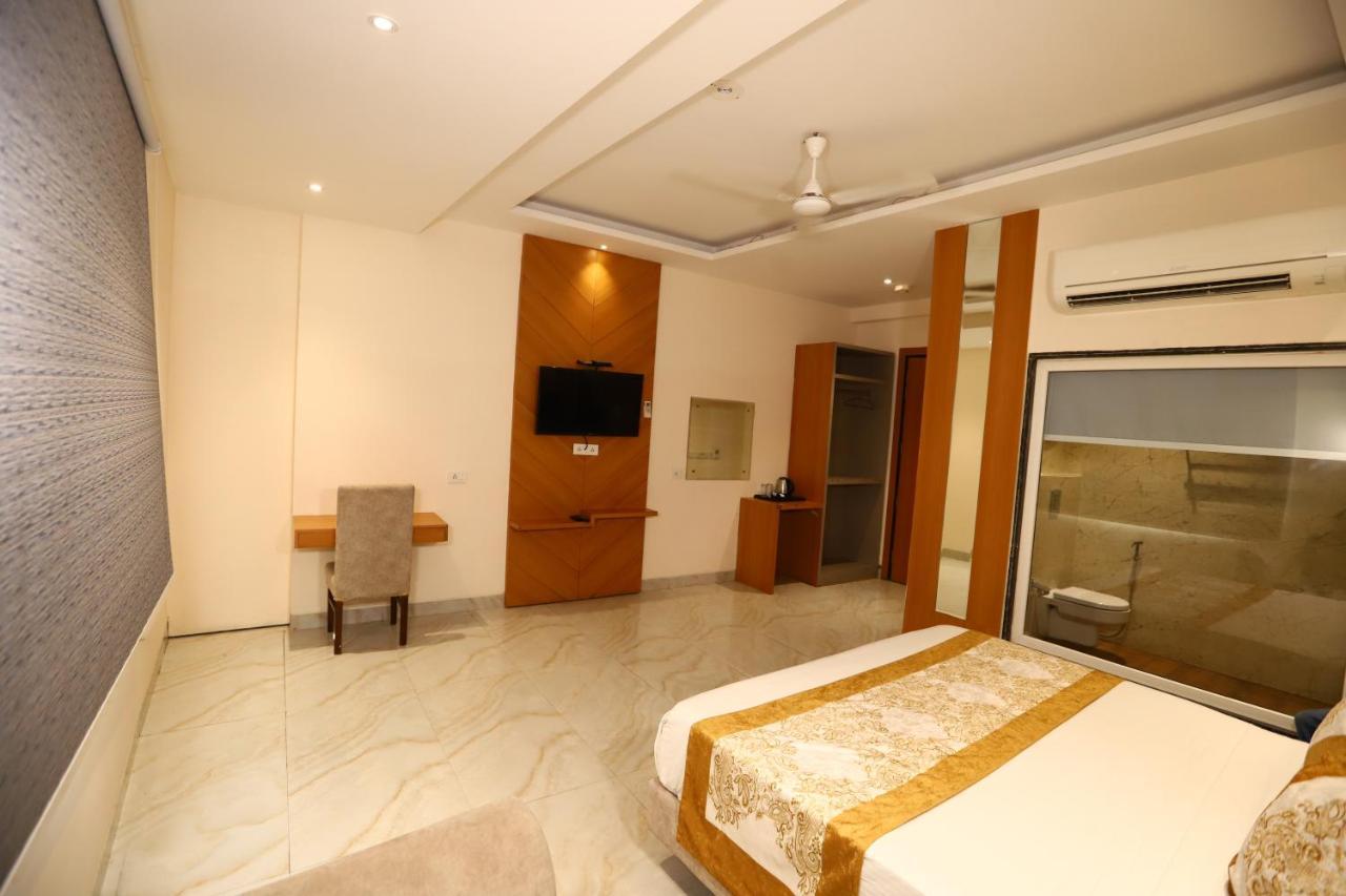 Hotel Stanley By Foxi Group- Near Delhi International Airport นิวเดลี ภายนอก รูปภาพ