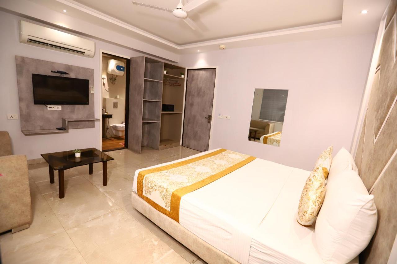 Hotel Stanley By Foxi Group- Near Delhi International Airport นิวเดลี ภายนอก รูปภาพ