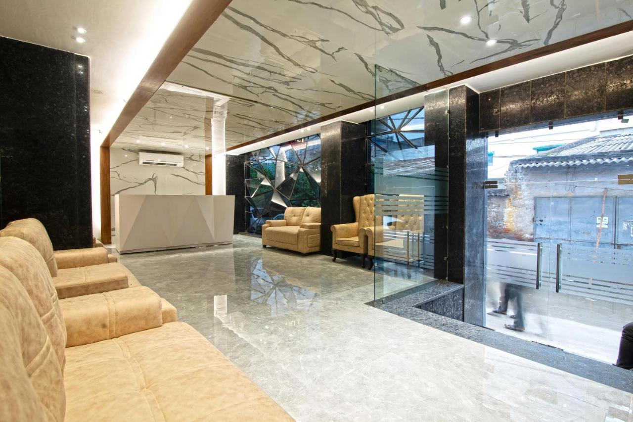 Hotel Stanley By Foxi Group- Near Delhi International Airport นิวเดลี ภายนอก รูปภาพ